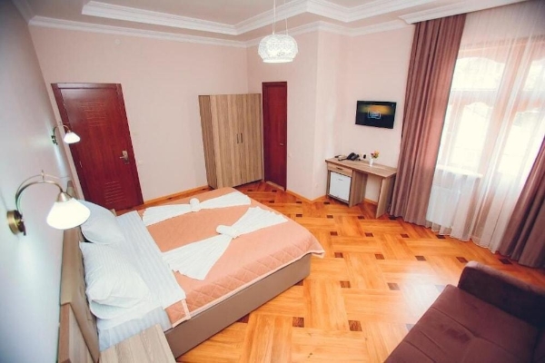 Daisi-Sunset Hotel (Batumi)